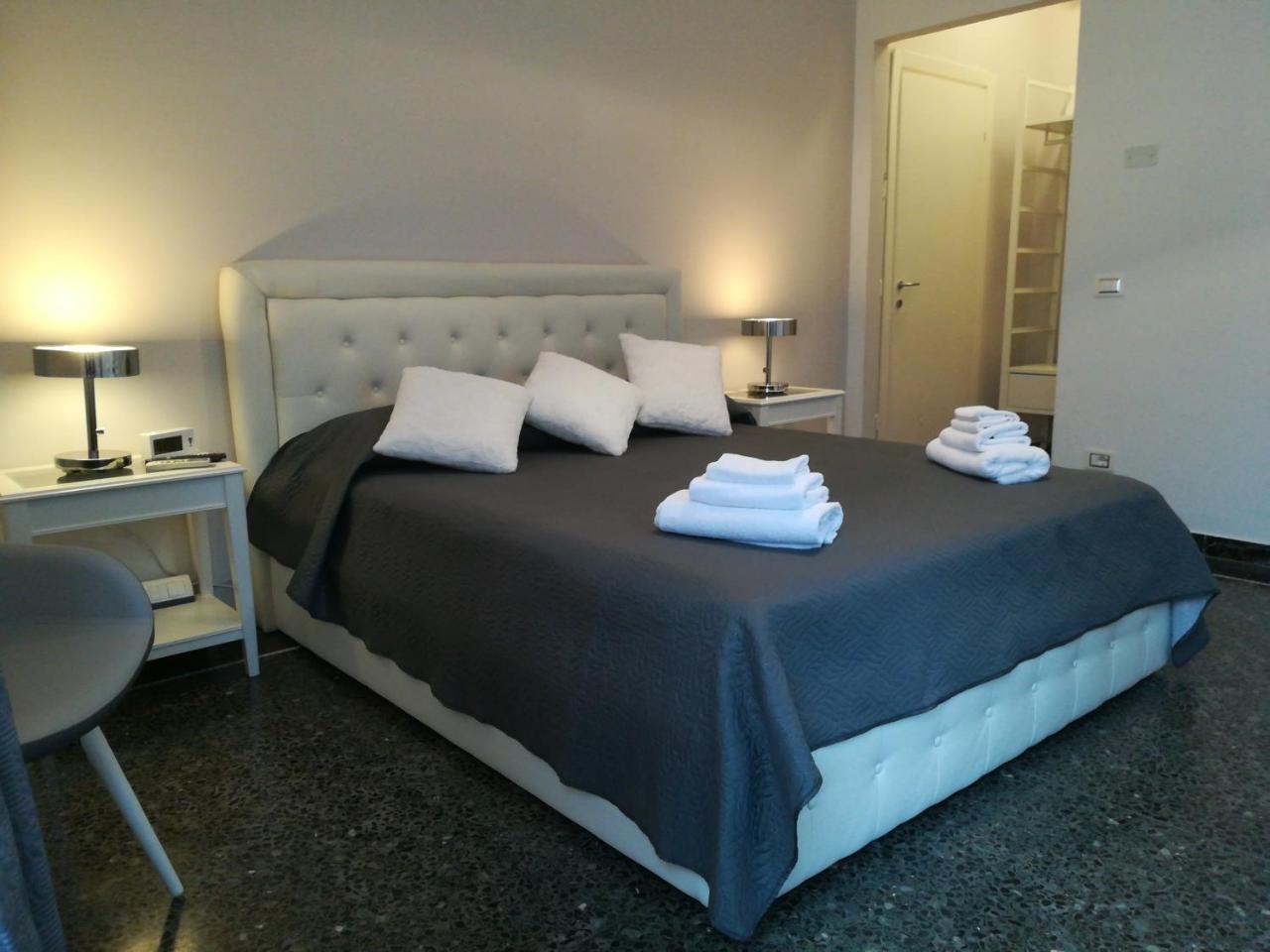 Le Logge Pisa Quarto foto